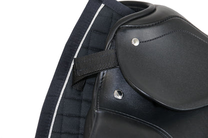 Satteldecke mit Silberlitze in Schwarz